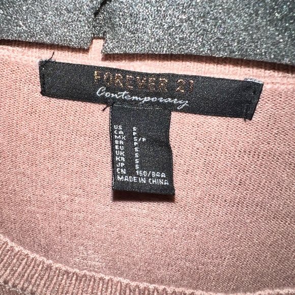 Forever 21 Pink Sweater Sz:Small - Picture 4 of 5